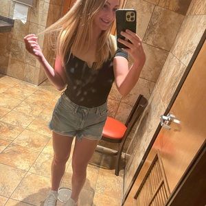 Meet your Posher, Haley nichole